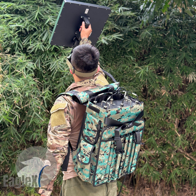 کوله پشتی پنهان کننده درون جیمر 6 باند 2.4G 5.8G 433M 900M 1.2G 1.5G 2.5KM Range